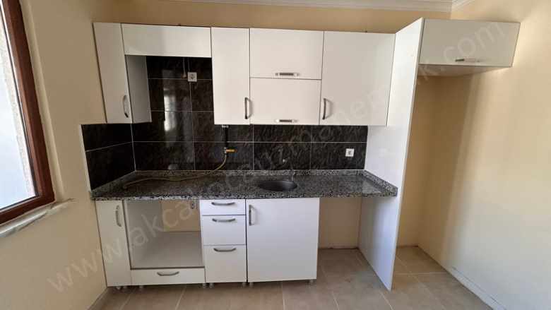 Sosyal Bilimler Lisesi Karşısı Kiralık Daire 2+1 Akçakoca Kapkirli Mahallesi