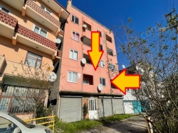 Akçakoca Çayağzı Satılık Daire 2+1 100 M2 | 1. Kat | Soba | 1 Banyo | 2 Yatak Odası