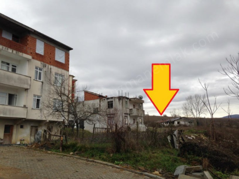 Esentepe Camii Üstü Satılık İmarlı Arsa