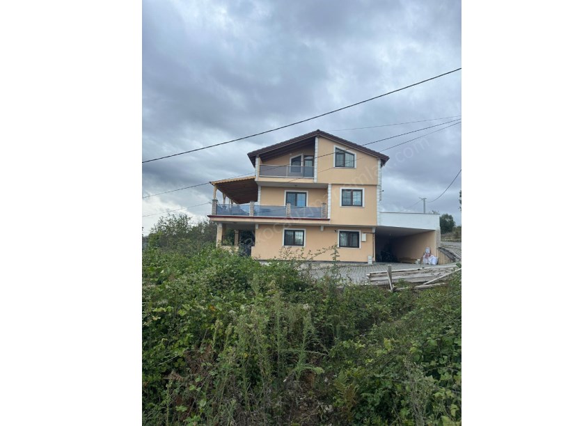 Doğancılarda Deniz Manzaralı Müstakil Villa
