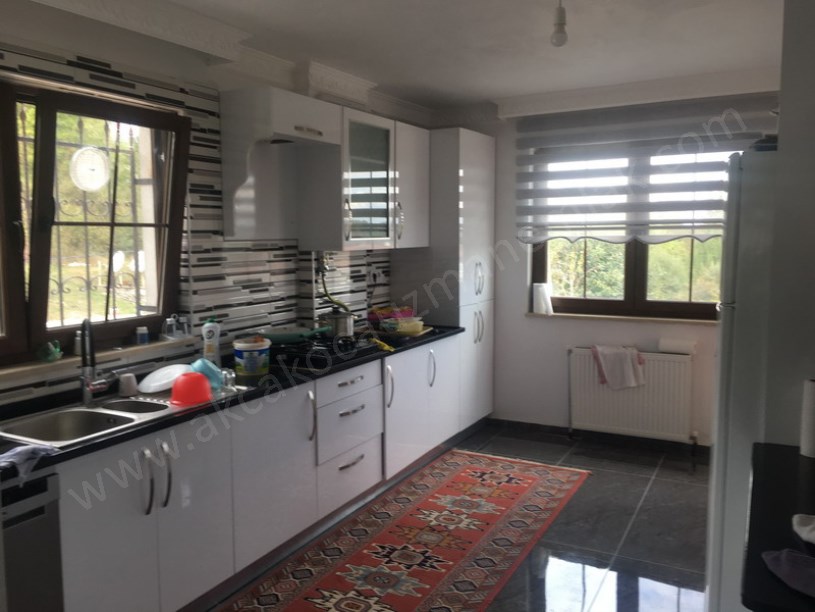 Doğancılarda Deniz Manzaralı Müstakil Villa