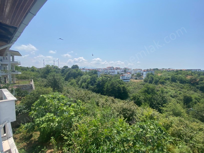 Eşyalı Kiralık Bahçeli Müstakil Villa