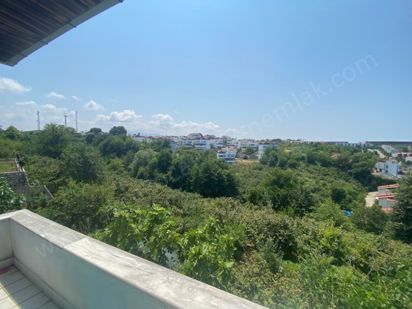 Eşyalı Kiralık Bahçeli Müstakil Villa