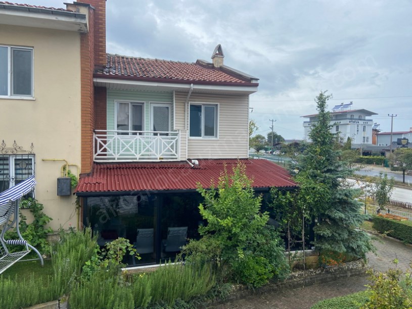 Akşara Sitesinin En Güzel Konumlu Satılık Villası