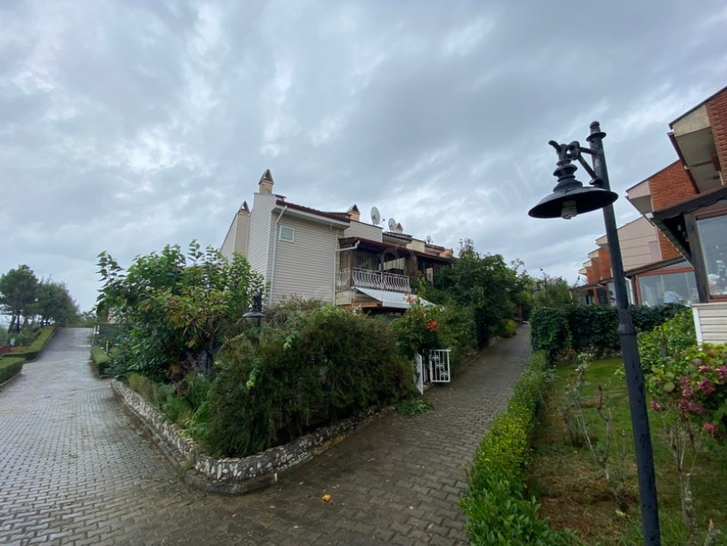 Akşara Sitesinin En Güzel Konumlu Satılık Villası