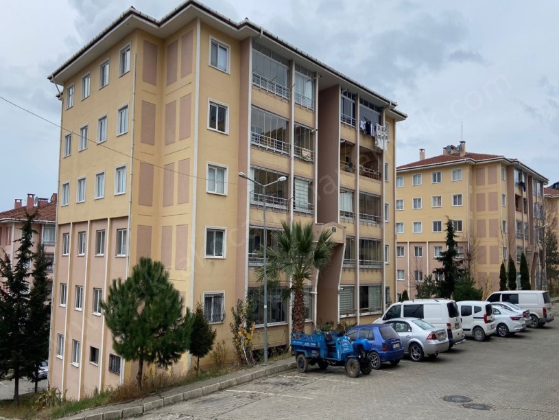 Toki Konutlarında Satılık 5. Kat Daire