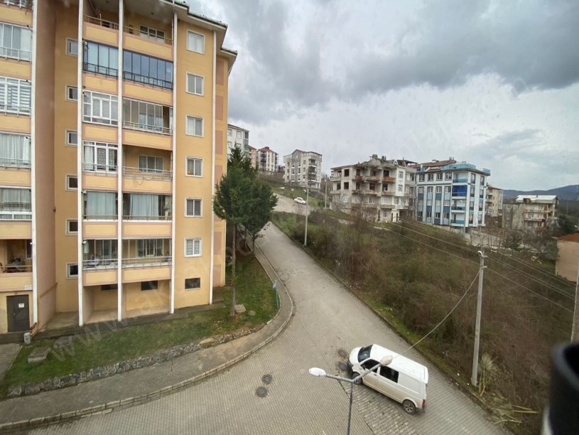 Toki Konutlarında Satılık 5. Kat Daire