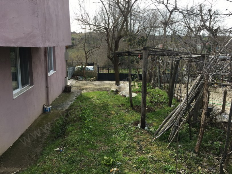 Doğancılar Köy İçi Müstakil Bahçeli Satılık Ev