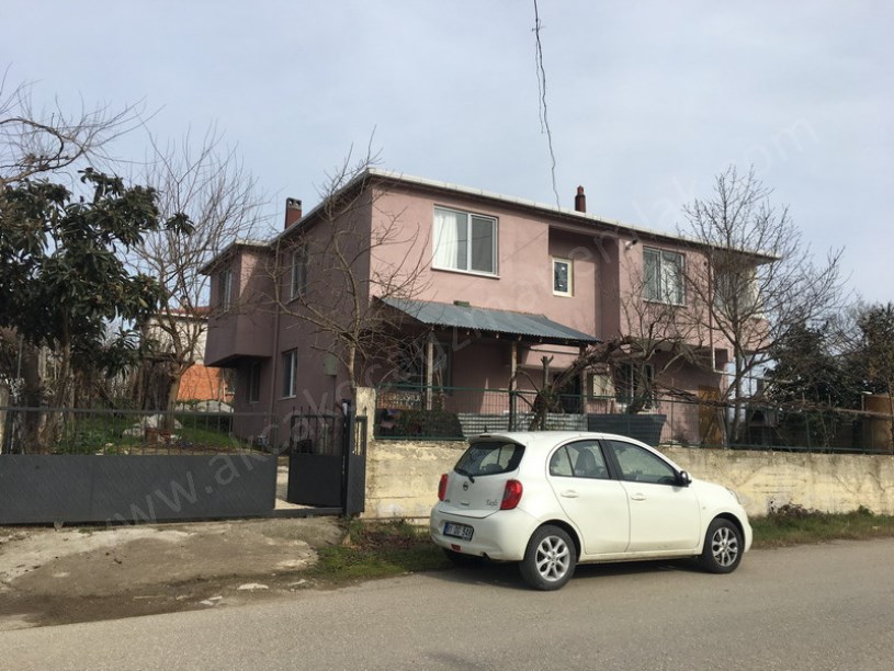 Doğancılar Köy İçi Müstakil Bahçeli Satılık Ev