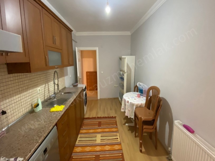 Merkezde Full Eşyalı 1+1 Satılık Daire