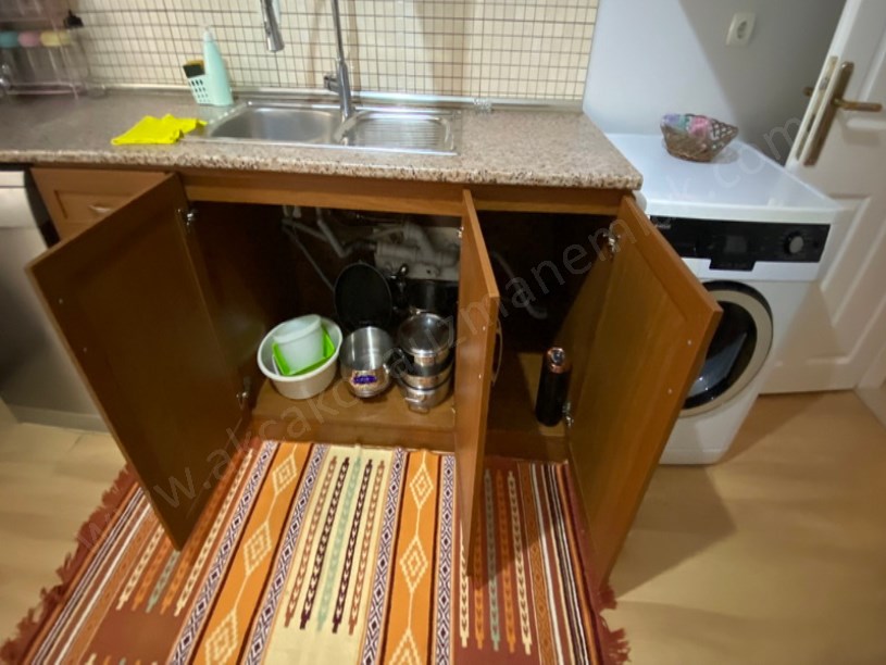 Merkezde Full Eşyalı 1+1 Satılık Daire