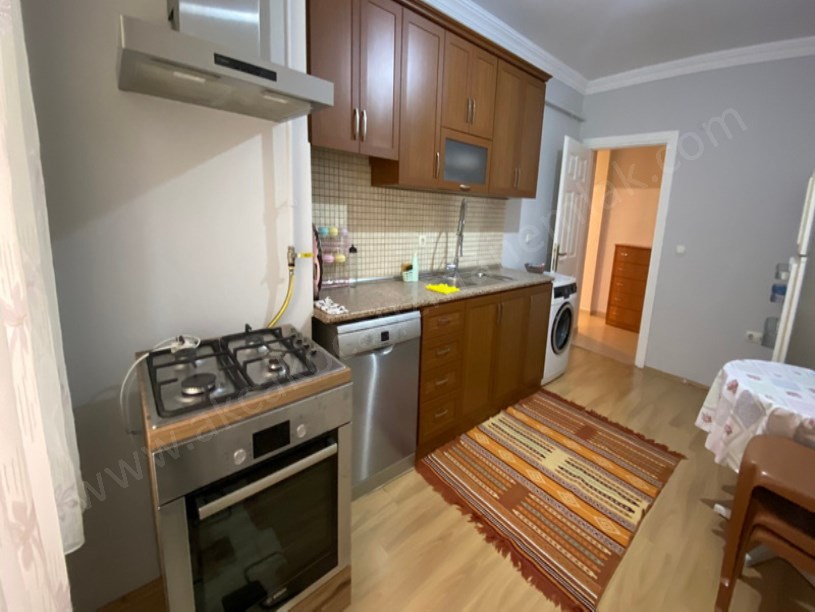 Merkezde Full Eşyalı 1+1 Satılık Daire