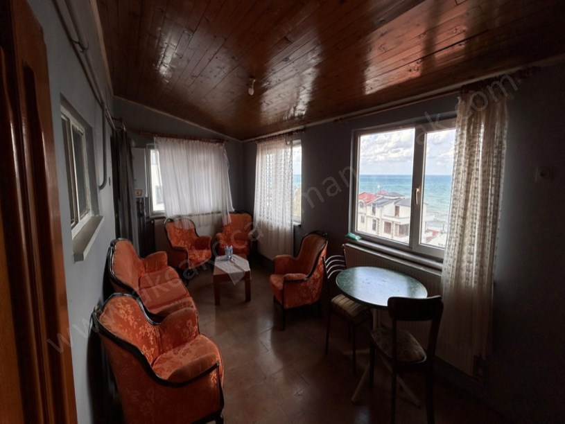 Çınar cad. üstü Kiralık Eşyalı Deniz Gören Daire