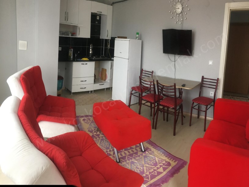 İtfaiye Yanı Eşyalı Kiralık Daire