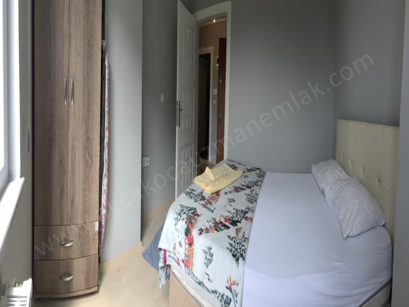 İtfaiye Yanı Eşyalı Kiralık Daire