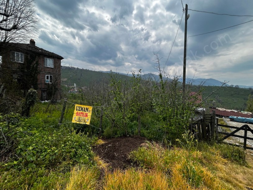 Beyören Köyü İçi Ana Yola Cepheli İmarlı Arsa