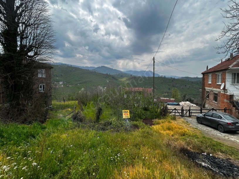 Beyören Köyü İçi Ana Yola Cepheli İmarlı Arsa