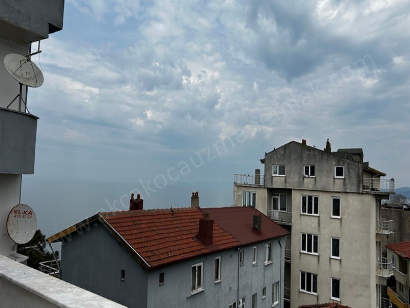 Çayağzı Köyü Denizin Dibi Satılık Yazlık