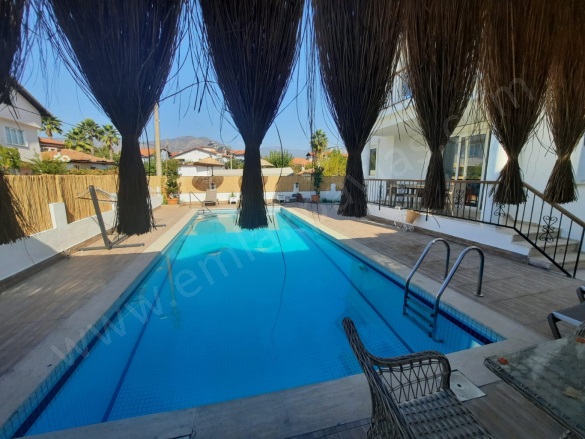 Ulu Cami Köyceğiz Satılık Müstakil Ev |  7+1 Oda | 400M2 25.000.000Tl | Tripleks | Doğalgaz | 4 Banyo | 7 Yatak Odası Resim-3