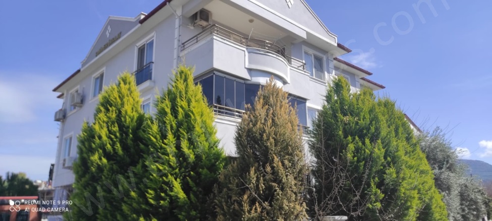 Merkez Bodrum Satılık Daire |  3+1 Oda | 165M2 2.850.000Tl  Krediye Uygun  | 2. Kat | Klima | 2 Banyo | 3 Yatak Odası Resim-2
