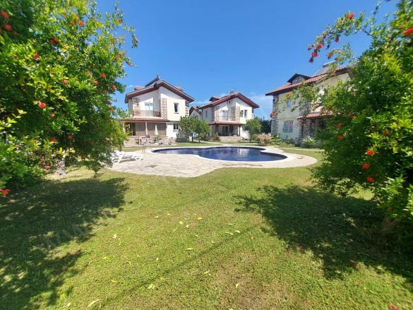 Dalyan Ortaca Satılık Villa |  4+1 Oda | 110M2 12.750.000Tl  Krediye Uygun  Eşyalı  | Dubleks | Klima | 4 Banyo | 4 Yatak Odası Resim-4