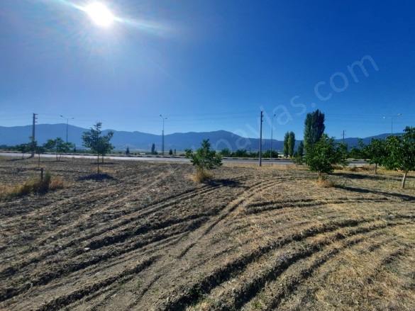 - Çameli Satılık Arazi |  1700M2 550.000Tl Resim-2