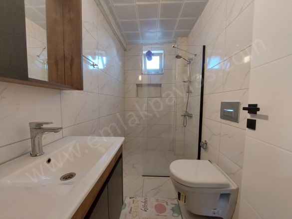 Merkez Bodrum Kiralık Daire |  1+1 Oda | 65M2 Aylık 22.500Tl Eşyalı  | 2. Kat | Klima | 1 Banyo | 1 Yatak Odası Resim-2