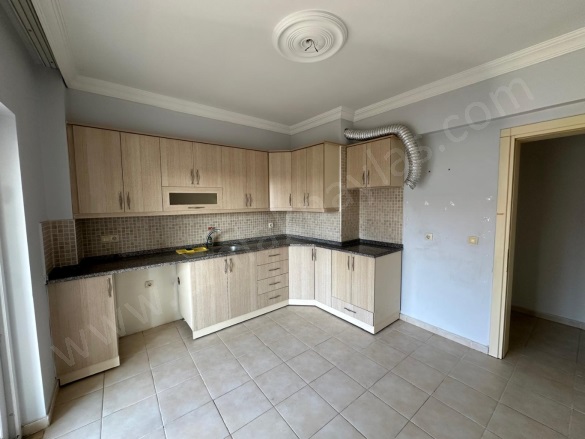 Atatürk Ortaca Satılık Daire |  3+1 Oda | 155M2 4.300.000Tl | 5. Kat | Klima | 1 Banyo | 3 Yatak Odası Resim-1