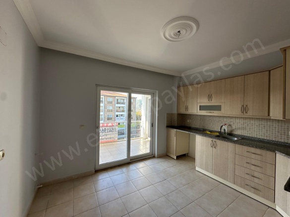 Atatürk Ortaca Satılık Daire |  3+1 Oda | 155M2 4.300.000Tl | 5. Kat | Klima | 1 Banyo | 3 Yatak Odası Resim-2