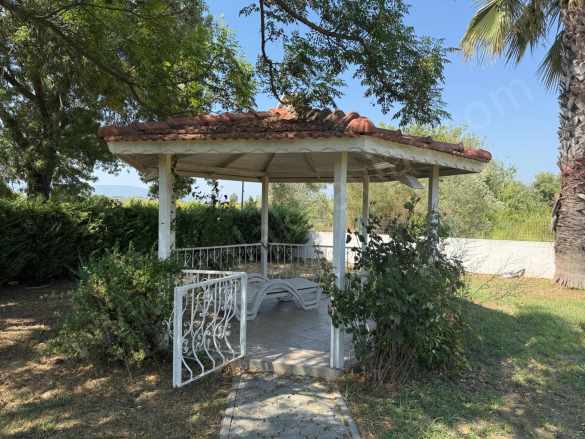 Ortaca Dalyan 4 500M2 Arazide Yüzme Havuzlu 3+1 100 M2 Satılık Villa