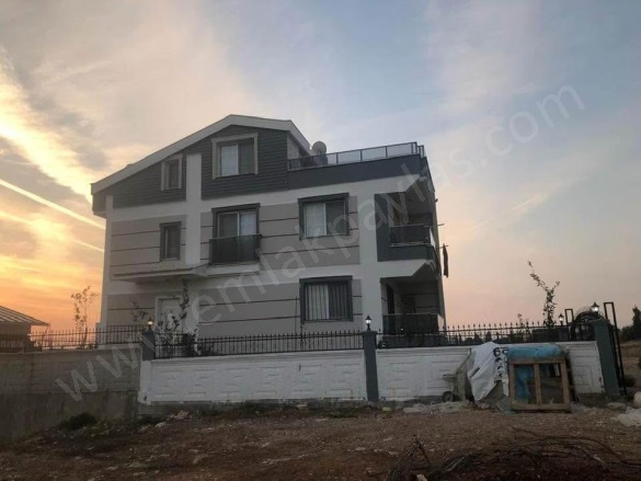 - Didim Satılık Villa |  3+1 Oda | 160M2 9.500.000Tl | Müstakil | Klima | 1 Banyo | 3 Yatak Odası Resim-1