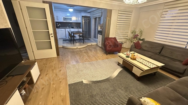 Beşköprü Ortaca Satılık Daire |  3+1 Oda | 138M2 5.250.000Tl Eşyalı  | 4. Kat | Klima | 2 Banyo | 3 Yatak Odası Resim-1