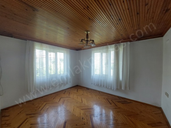 Kemaliye Ortaca Satılık Bina |  4+2 Oda | 240M2 7.000.000Tl | Komple Bina | Klima | 2 Banyo | 4 Yatak Odası Resim-4