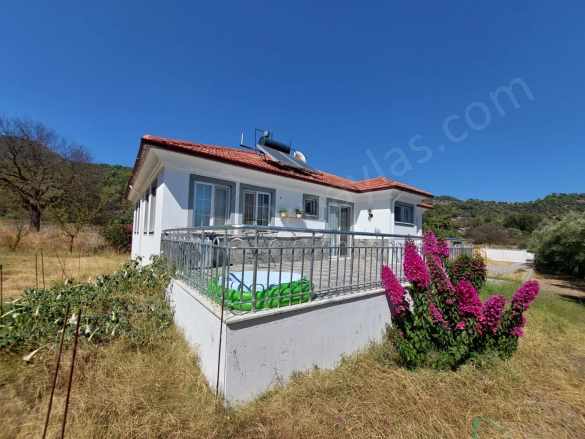 Köyceğiz Çandırda 2+1 Eşyasız Geniş Yıllık Kiralık Müstakil Ev