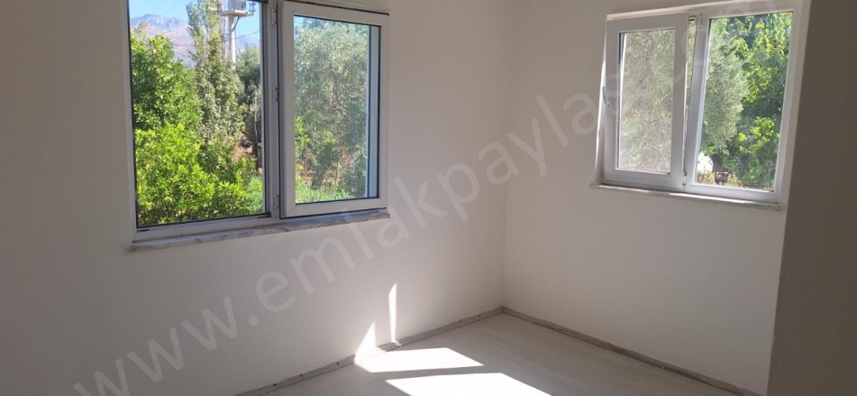 Beyobası Köyceğiz Satılık Müstakil Ev |  3+1 Oda | 125M2 10.000.000Tl | Müstakil | Klima | 1 Banyo | 3 Yatak Odası Resim-5