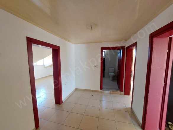 Muğla Dalyan Da 2+1 Çatı Kat Eşyasız Kiralık Daire Ortaca