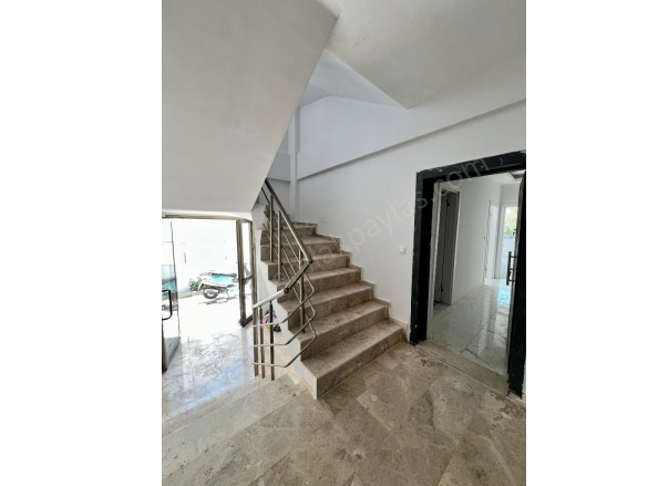 Karaburun Ortaca Satılık Daire |  1+1 Oda | 55M2 2.600.000Tl | Zemin Kat | Klima | 1 Banyo | 1 Yatak Odası Resim-3