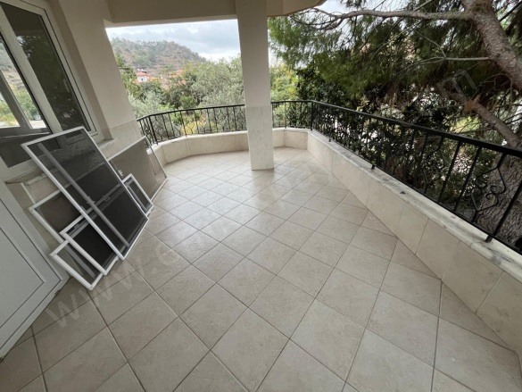 Çaylı Ortaca Kiralık Daire |  3+1 Oda | 140M2 Aylık 25.000Tl | 2. Kat | Klima | 2 Banyo | 3 Yatak Odası Resim-5