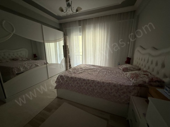 Cumhuriyet Ortaca Satılık Daire |  3+1 Oda | 145M2 5.850.000Tl | 1. Kat | Klima | 1 Banyo | 3 Yatak Odası Resim-5