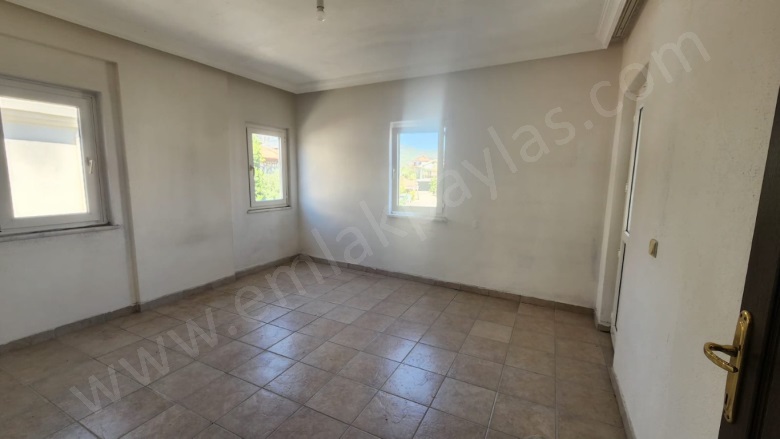 Dalyan Ortaca Kiralık Daire |  3+1 Oda | 120M2 Aylık 27.000Tl | 2. Kat | Klima | 1 Banyo | 3 Yatak Odası Resim-1