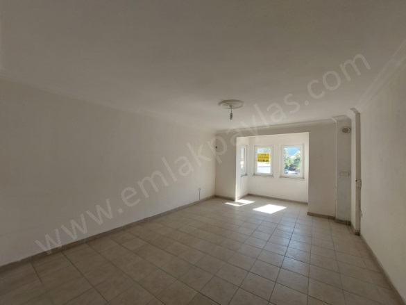Dalyan Ortaca Kiralık Daire |  2+1 Oda | 120M2 Aylık 27.000Tl | 2. Kat | Klima | 1 Banyo | 2 Yatak Odası Resim-3