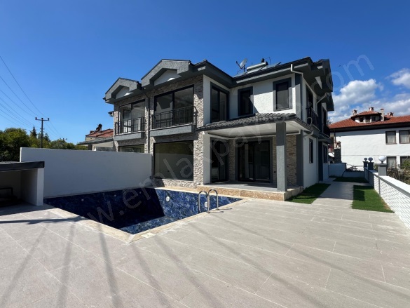 Dalyan Ortaca Satılık Villa |  4+1 Oda | 291M2 19.900.000Tl | Villa | Klima | 4 Banyo | 4 Yatak Odası Resim-3