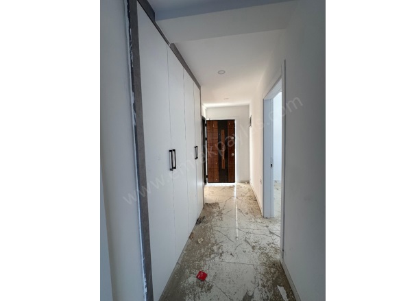 Karaburun Ortaca Satılık Daire |  2+1 Oda | 55M2 3.400.000Tl | Yüksek Giriş | Klima | 1 Banyo | 2 Yatak Odası Resim-3