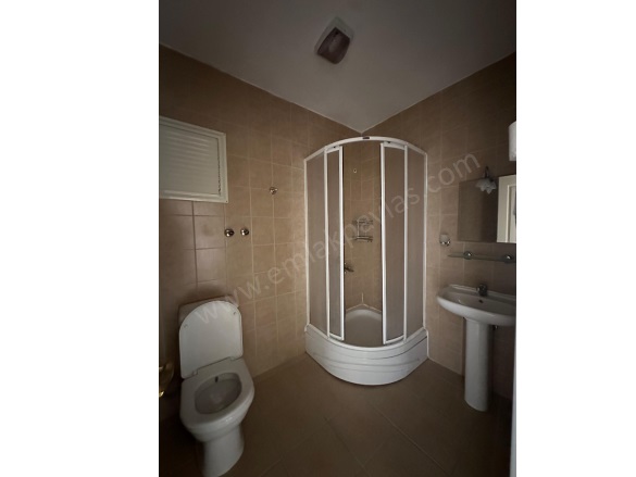 Cumhuriyet Ortaca Kiralık Daire |  3+1 Oda | 145M2 Aylık 25.000Tl | Yüksek Giriş | Klima | 1 Banyo | 3 Yatak Odası Resim-4