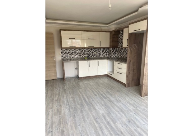 Cumhuriyet Ortaca Kiralık Daire |  3+1 Oda | 110M2 Aylık 23.000Tl | 3. Kat | Klima | 2 Banyo | 3 Yatak Odası Resim-2