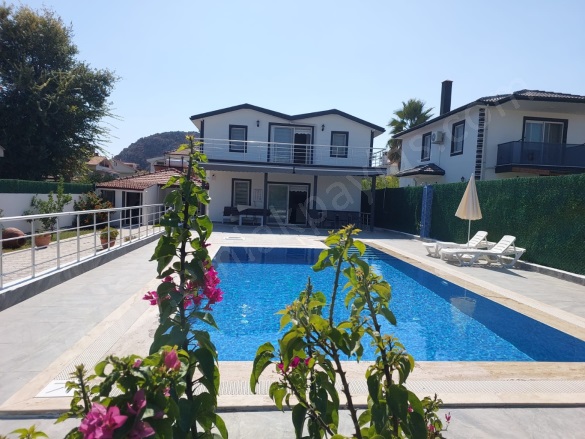 Dalyan Ortaca Satılık Villa |  3+1 Oda | 502M2 16.000.000Tl Eşyalı  | Villa | Klima | 2 Banyo | 3 Yatak Odası Resim-2