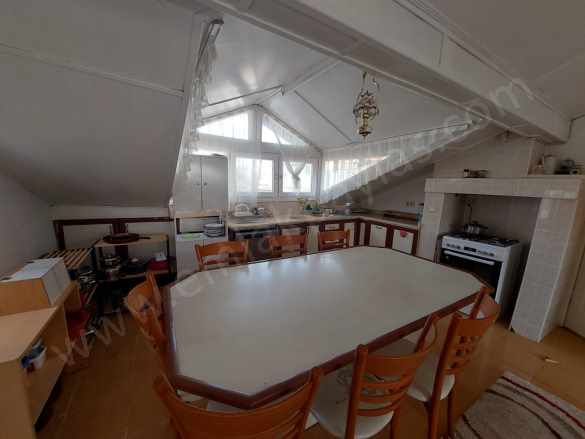 Muğla Dalyan Merkezde Eşyalı 2+1 70M2 Çatı Katı Kiralık Daire Bodrum