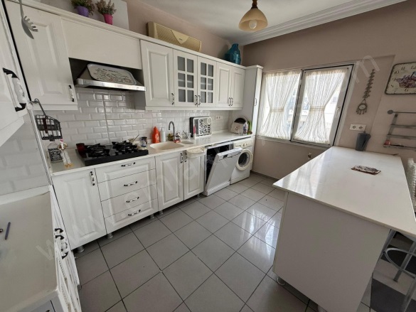 Beşköprü Ortaca Satılık Daire |  3+1 Oda | 165M2 5.200.000Tl | 5. Kat | Klima | 2 Banyo | 3 Yatak Odası Resim-4