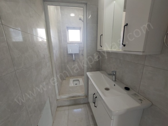 Eskiköy Ortaca Kiralık Daire |  3+1 Oda | 120M2 Aylık 25.000Tl | 2. Kat | Klima | 1 Banyo | 3 Yatak Odası Resim-2