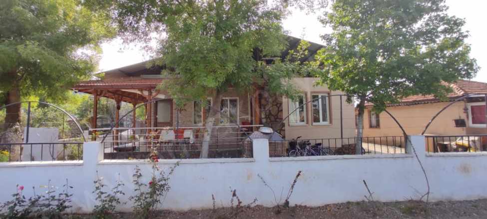 Mugla Ortaca Okçularda Kelepir 735 M2 Müstakil Arsada 100 Tek Katlı 2+1 Köy Ev Satılık